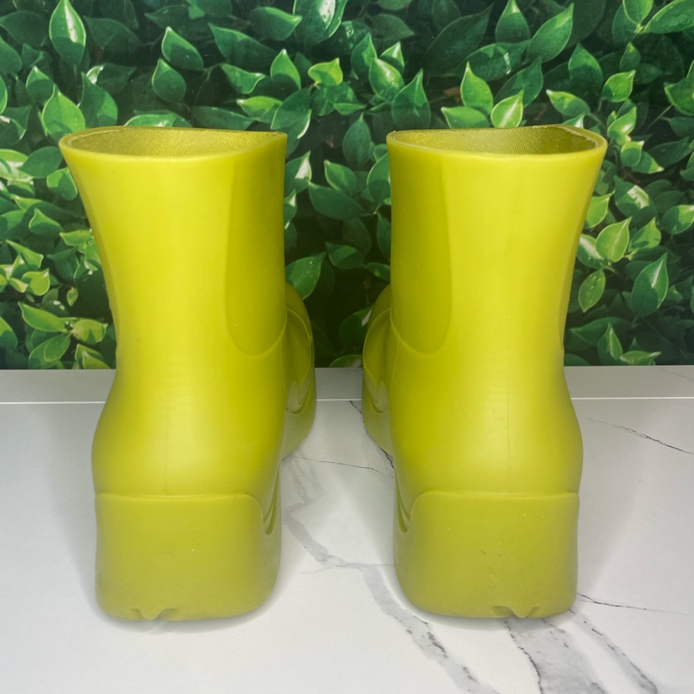 BOTTEGA VENETA SHOES 100% AUTHENTIC BOTTEGA VENETA BOOTS - Picture 9 of 16